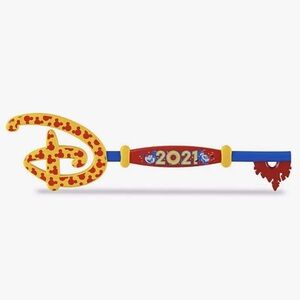Disney Store Mickey & Minnie Mouse 2021 New Year Boxed Key LIMITED EDITION
